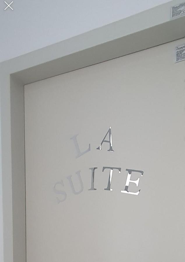 La Suite@Alanis Residence Sepang Buitenkant foto